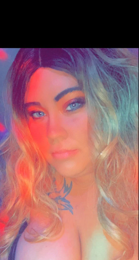 ♥️ GreekMami ♥️'s avatar