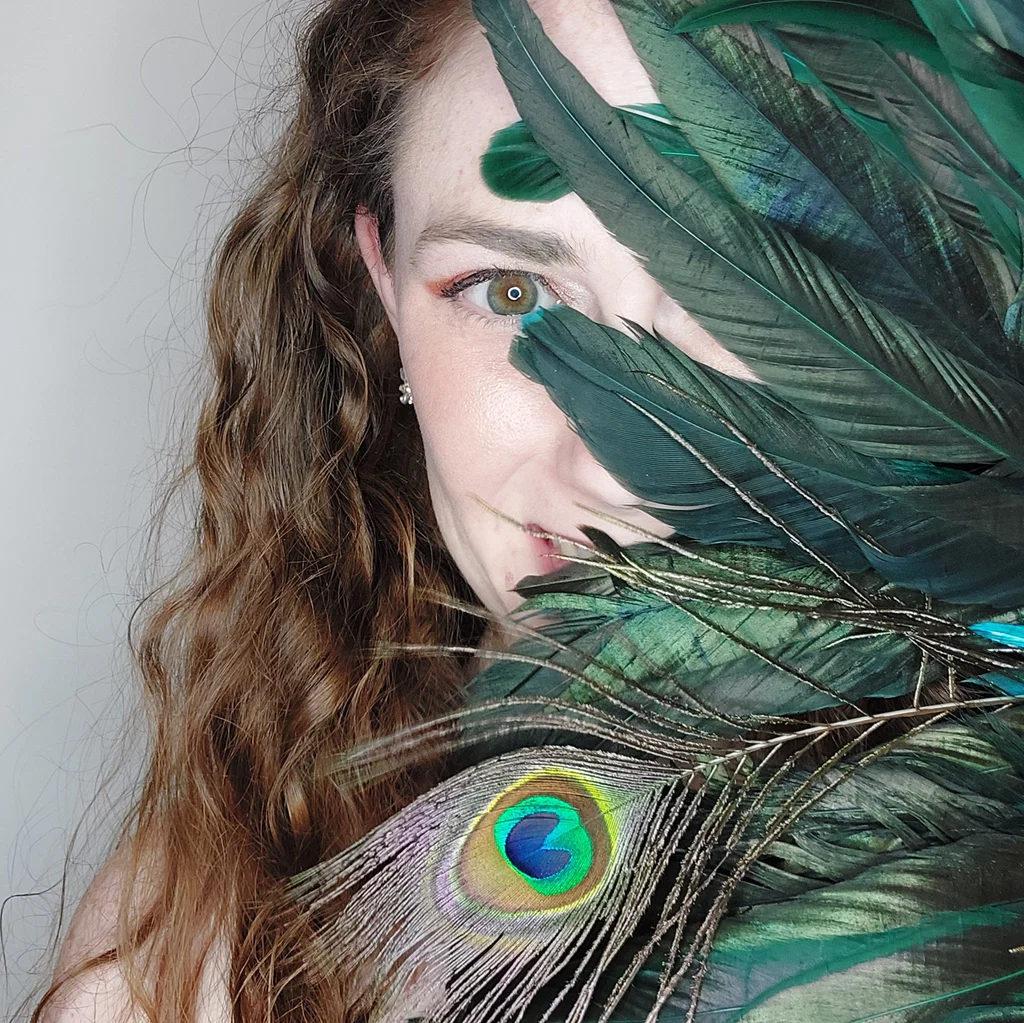 Alice Ffion's avatar
