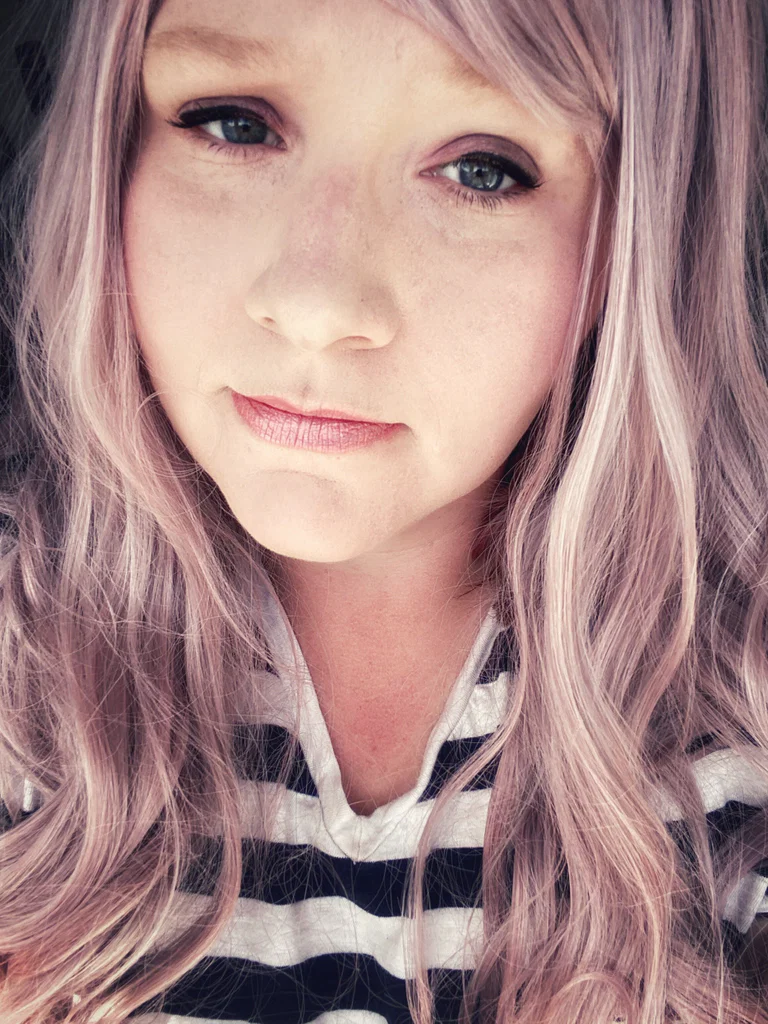 Simply Sarah's avatar