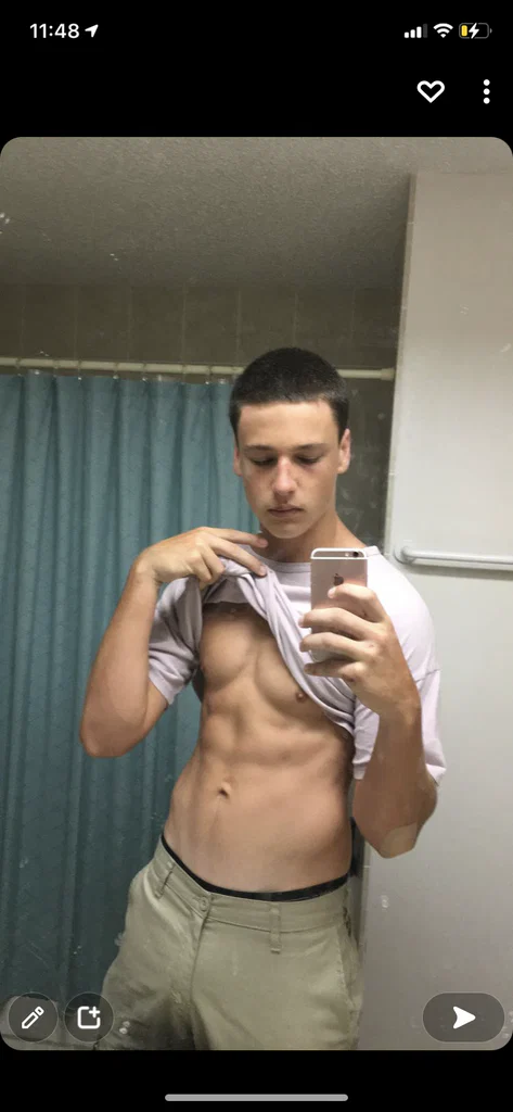 Chad Osama's avatar