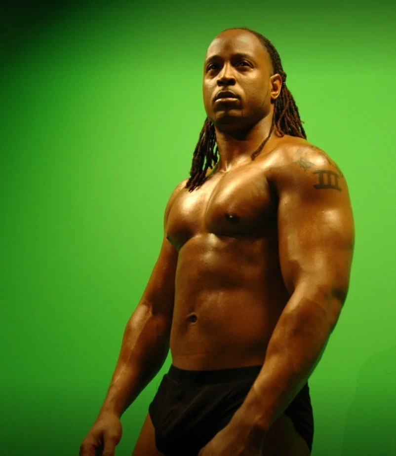 NieObie Erotic Muscle's avatar