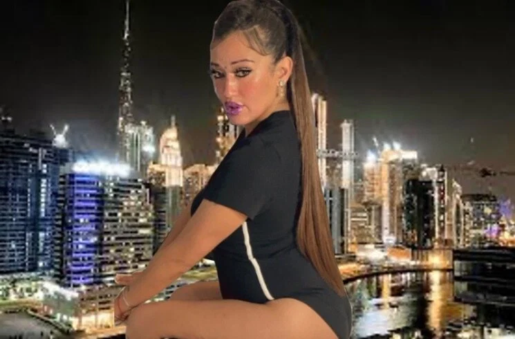 Miss Mimi profile banner