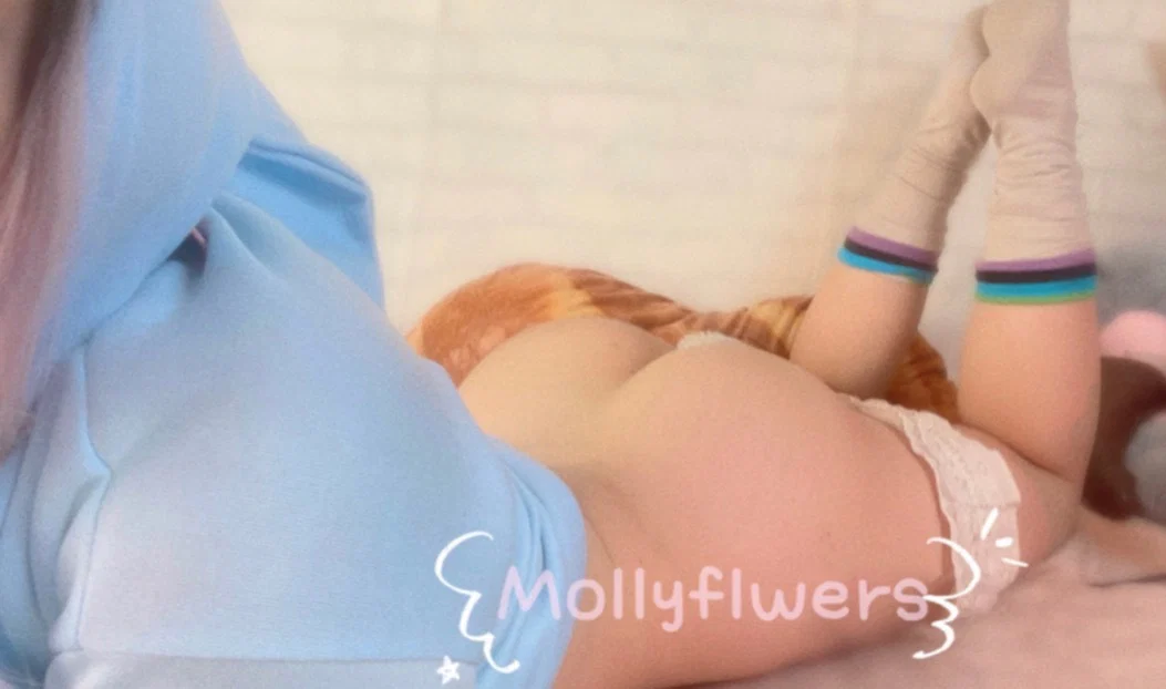 Mollychan profile banner