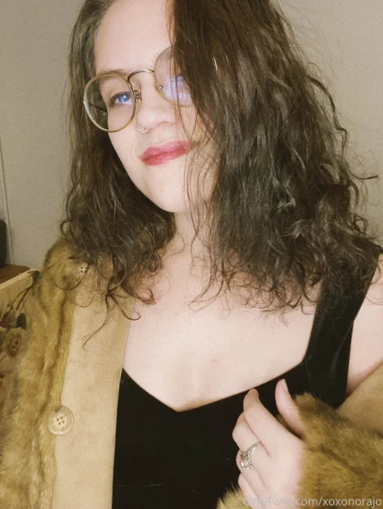 nora josephine's avatar