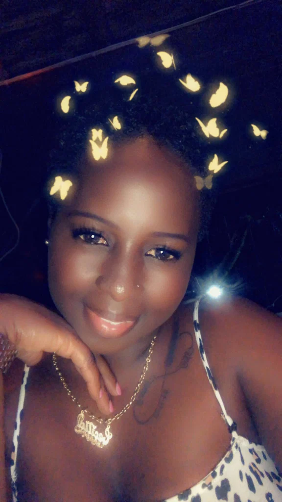 Cecibaby 🦋's avatar