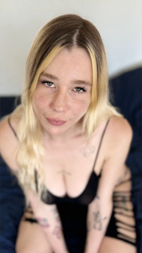 Bellehaze ⛓️🏳️‍⚧️ #1 FRENCH TRANS's avatar