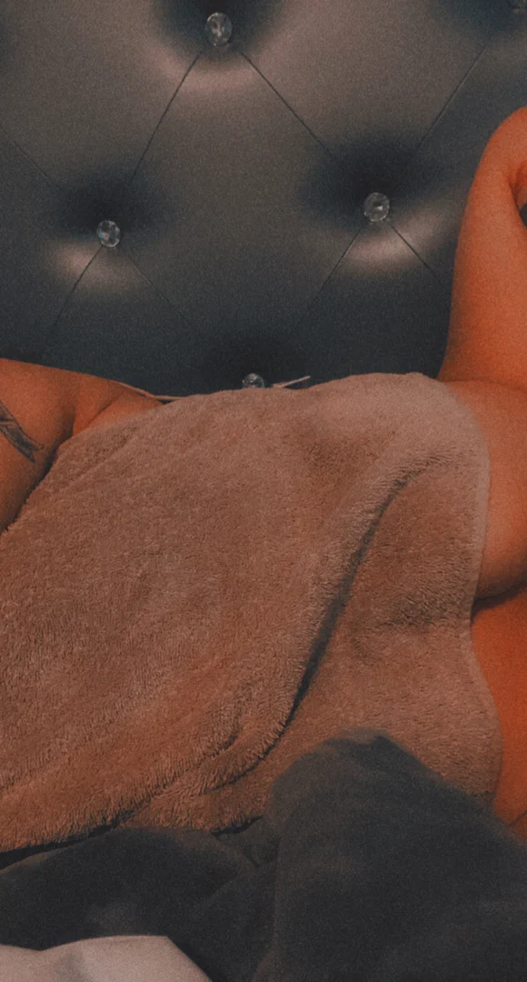Bella Lux profile banner