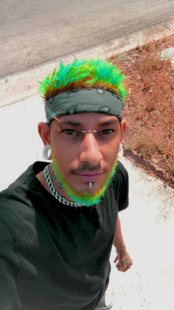 Ghetto Grinch's avatar