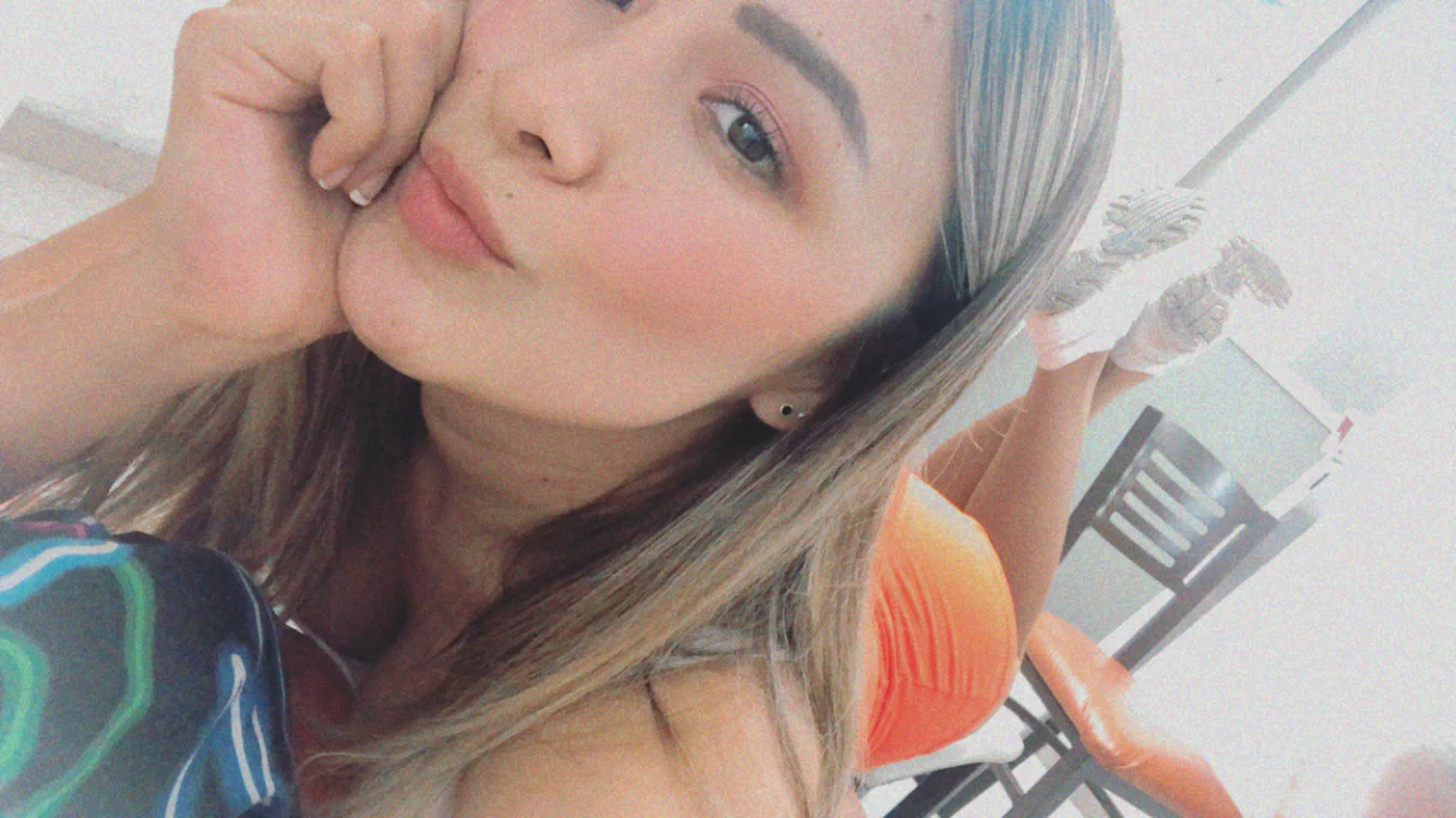 Samantha profile banner