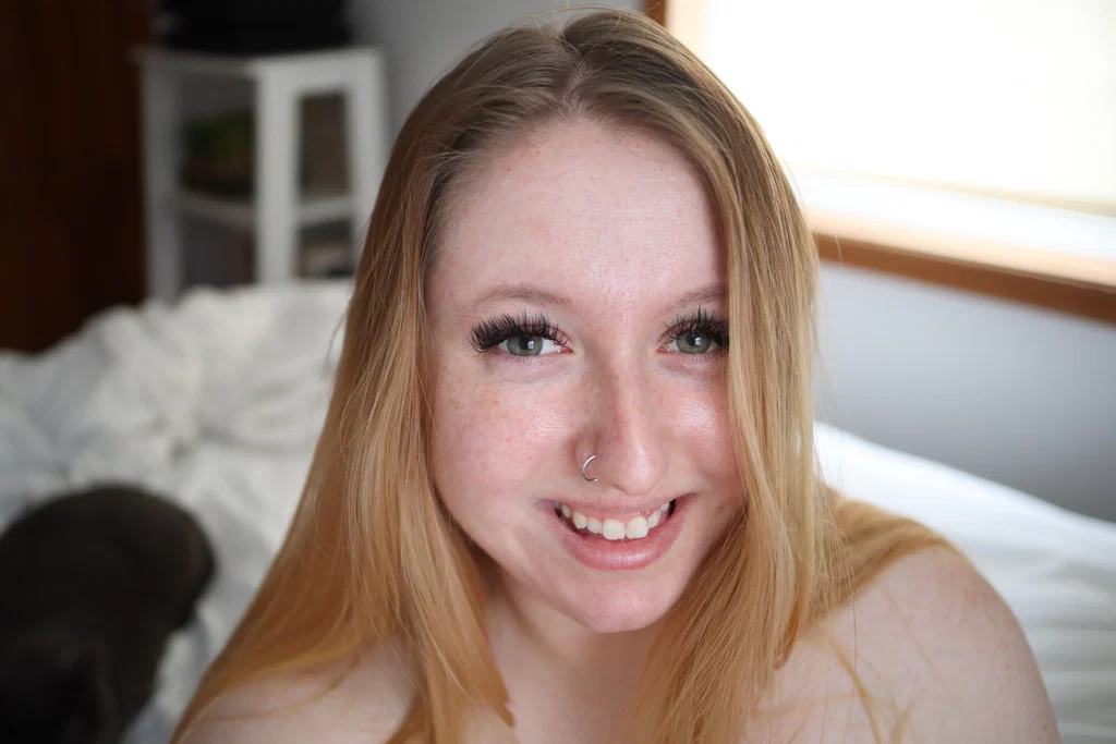 Aurora Lynne's avatar