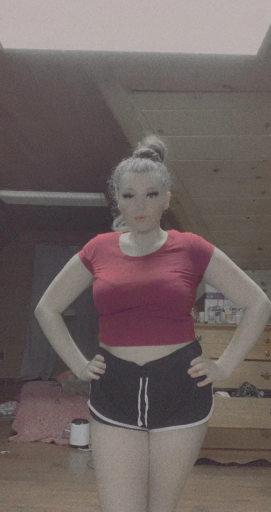 Snowbunny 🤪's avatar