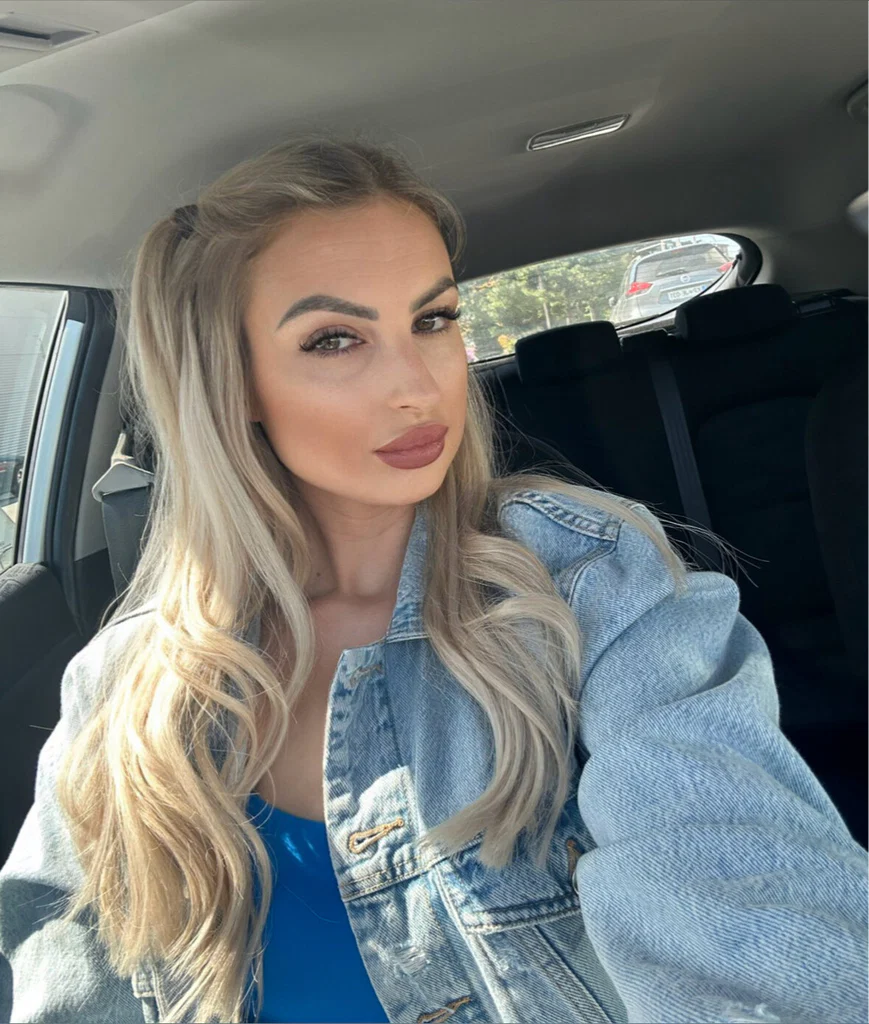 Anna Dopes's avatar