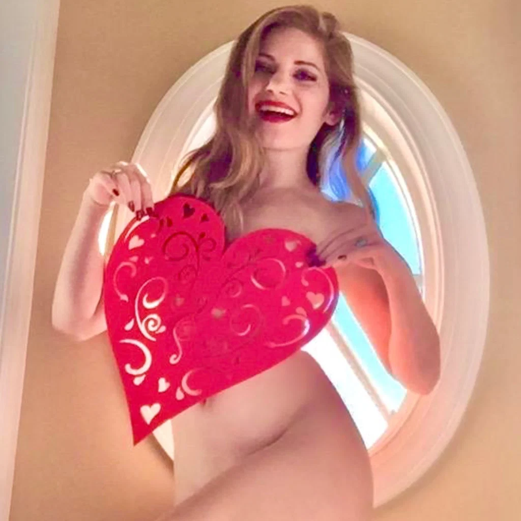 ✨Misty Lovelace VIP✨'s avatar