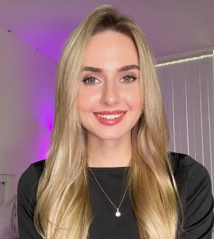 𝐀𝐍𝐀𝐒𝐓𝐀𝐘𝐒𝐇𝐀 🥰's avatar