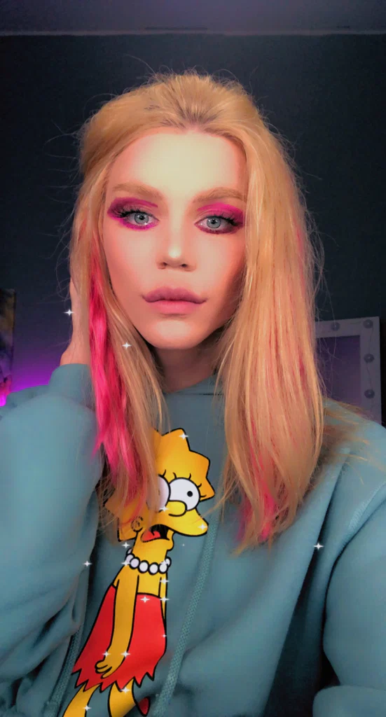 A_n_y_a's avatar