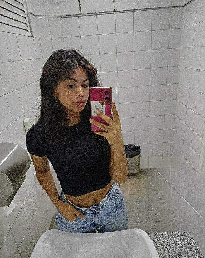 Olivia 🔞⚠️'s avatar