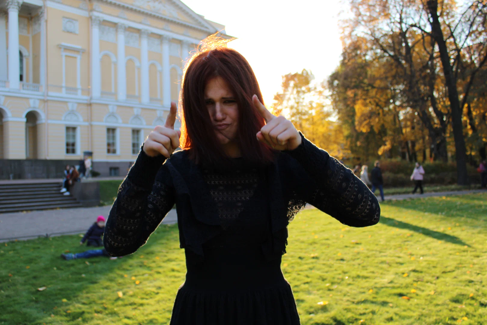 Ulyana Makeeva profile banner