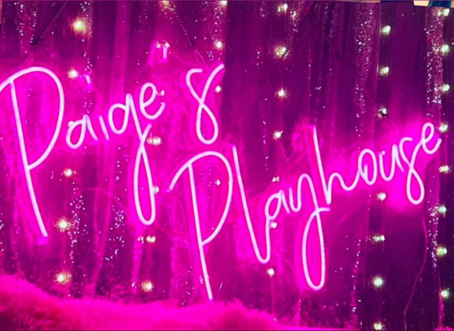 PaigeLove profile banner