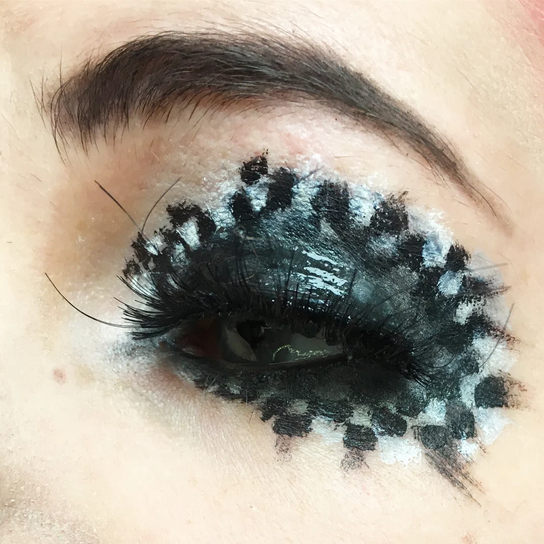 PhantomOfMakeup profile banner