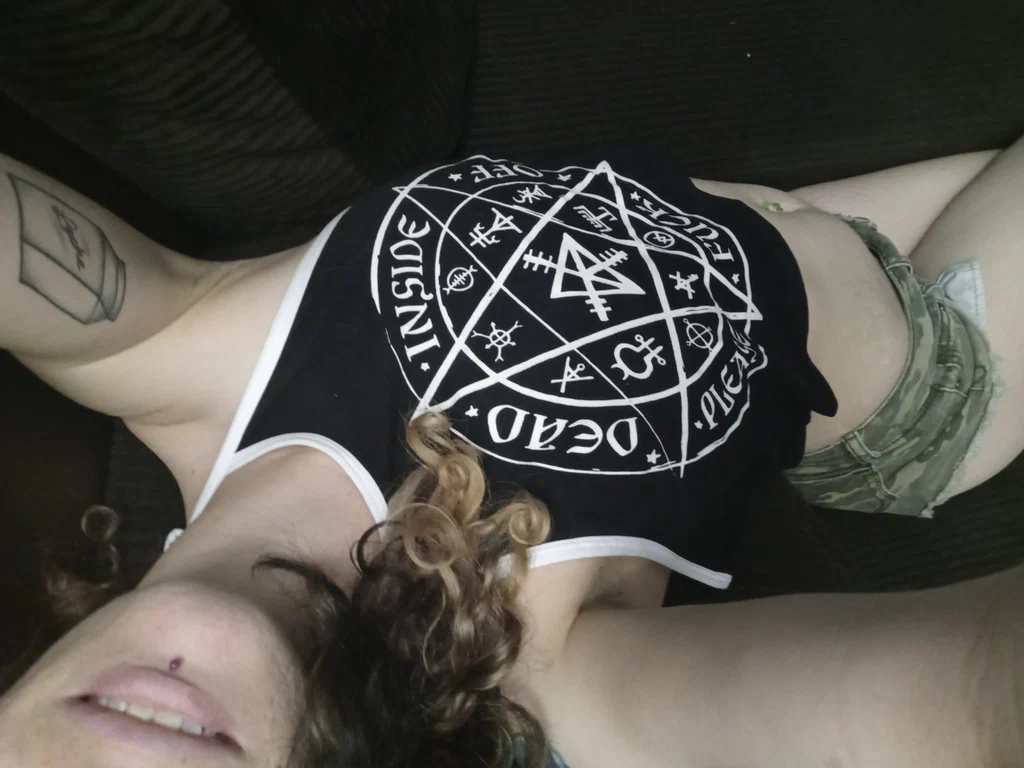 KindaAddicting's avatar