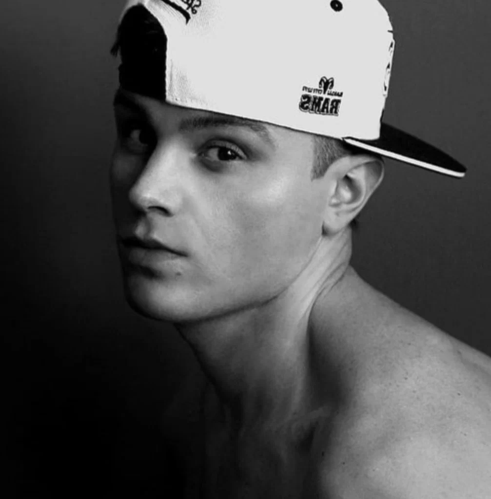 Oleg Bogann's avatar
