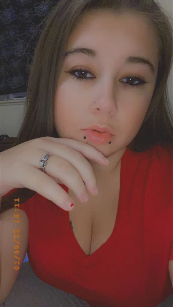Crazy gurl's avatar