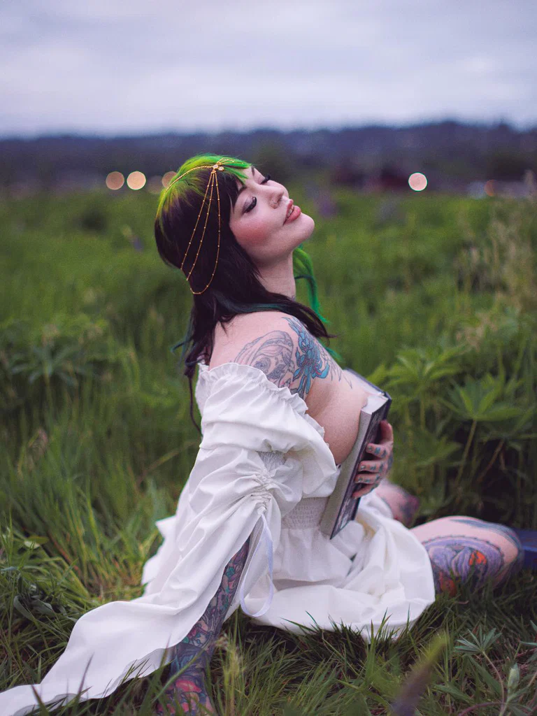 Rosie Suicide's avatar