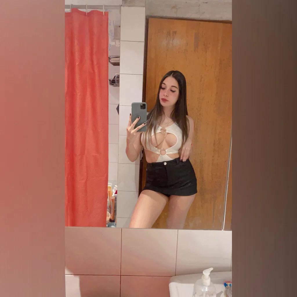 Sweet bunny's avatar