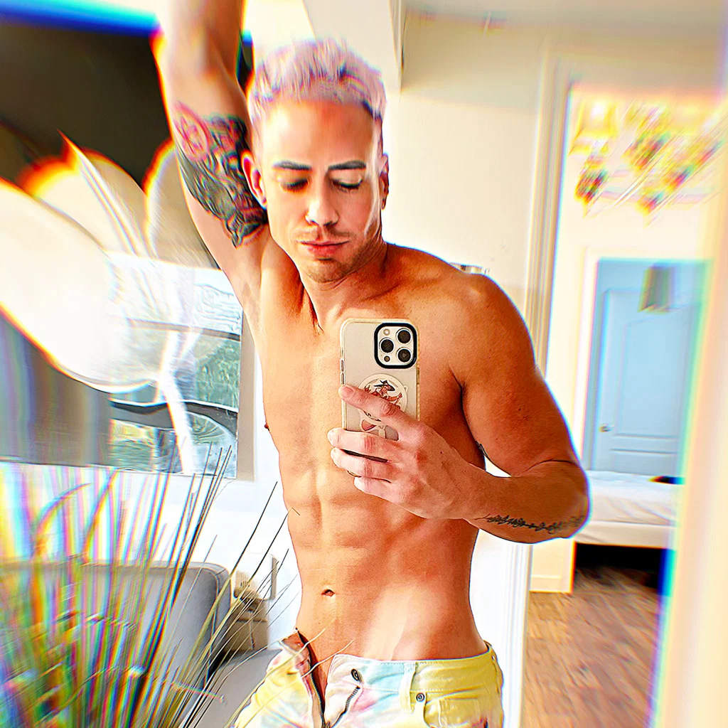 Lucas Grey's avatar