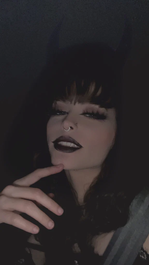𝖇𝖆𝖞𝖇𝖊𝖊 𝖘𝖎𝖓𝖙𝖍𝖎𝖆's avatar