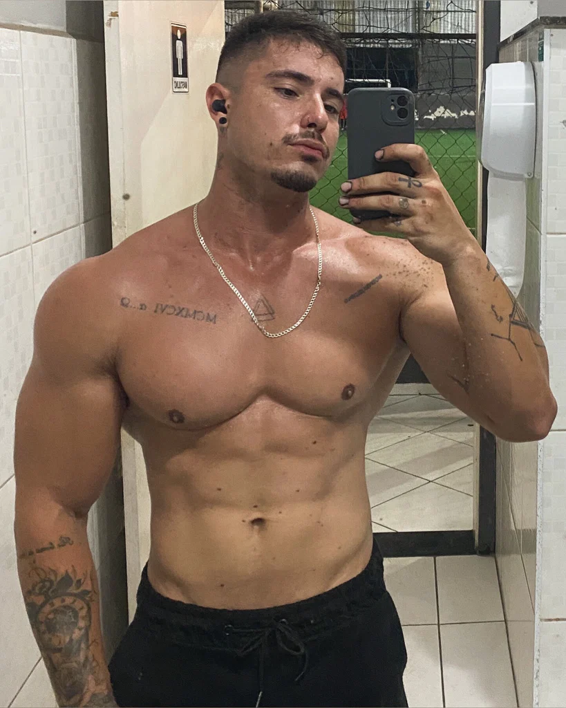 Vitor Paschoal's avatar