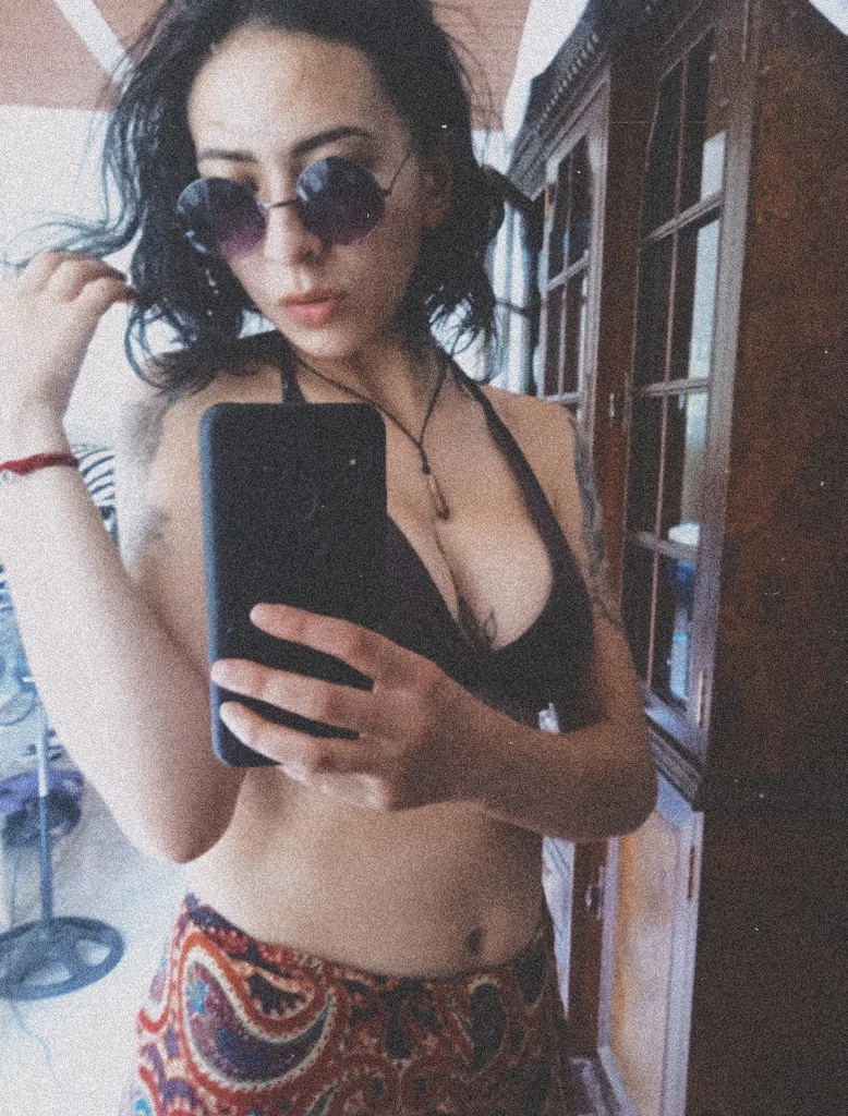 Monserrat Piñas's avatar