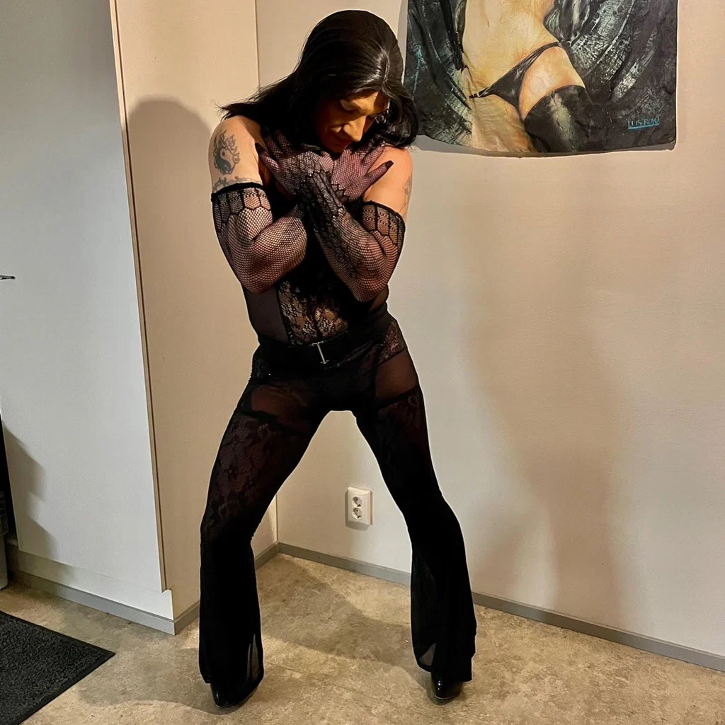Claudia_Hottie's avatar