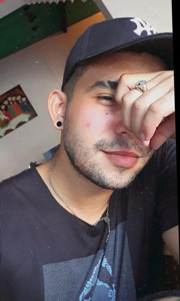 Maxximo R's avatar