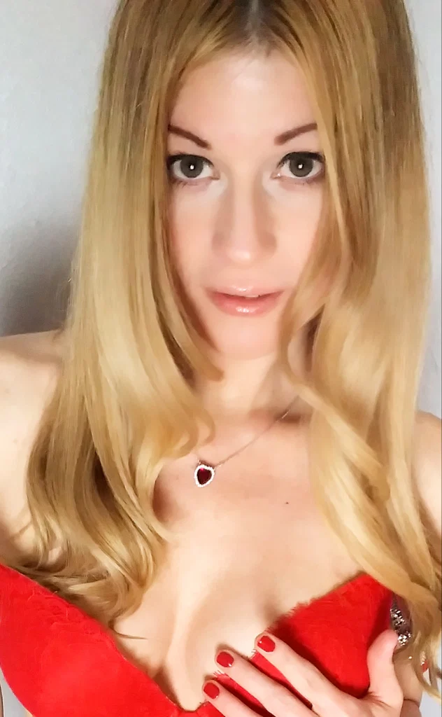 Ashlyn Summers's avatar