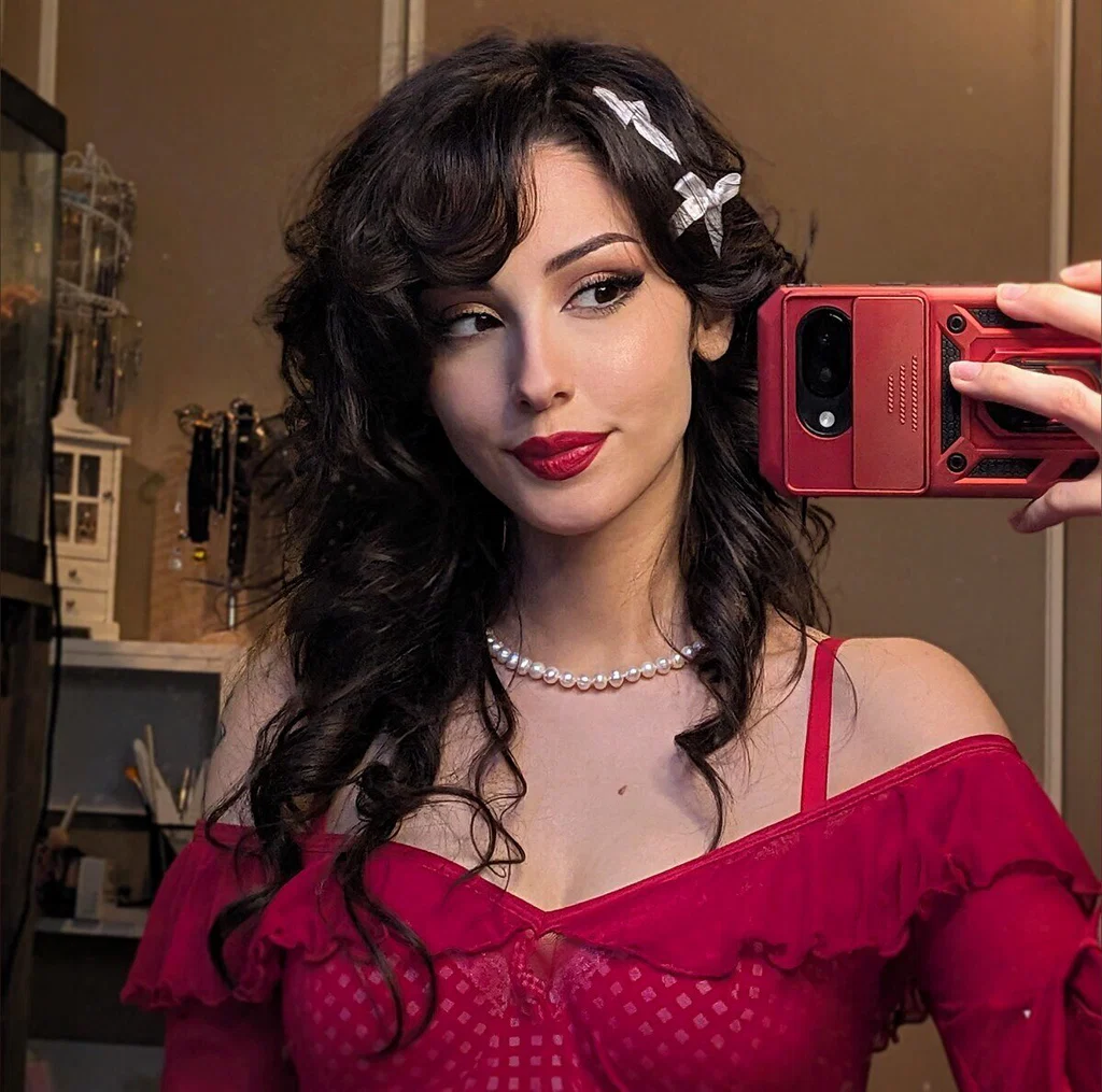 Maiya Jay's avatar