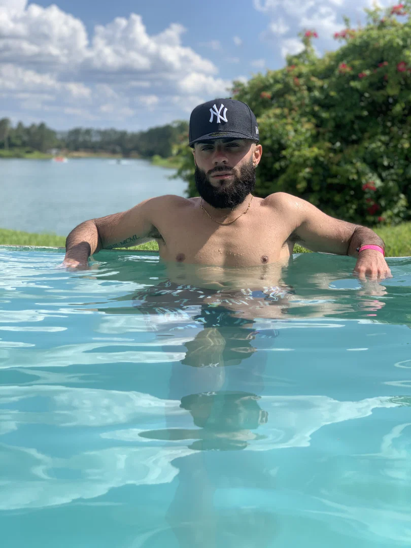 theonlylouie profile banner