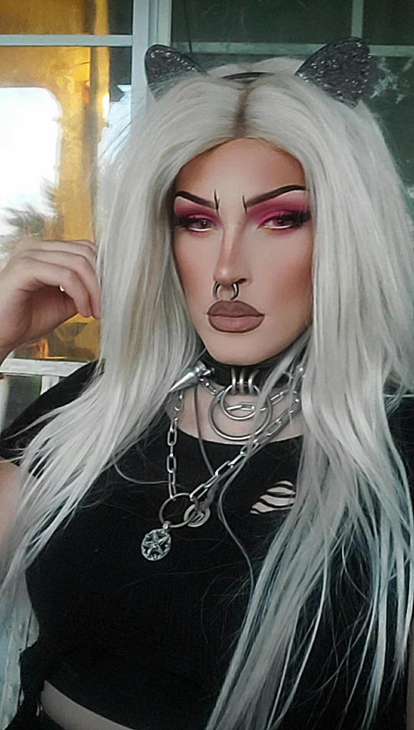 Kitten's avatar