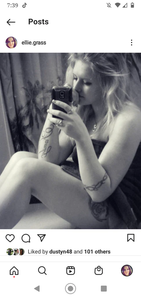Ellie May's avatar