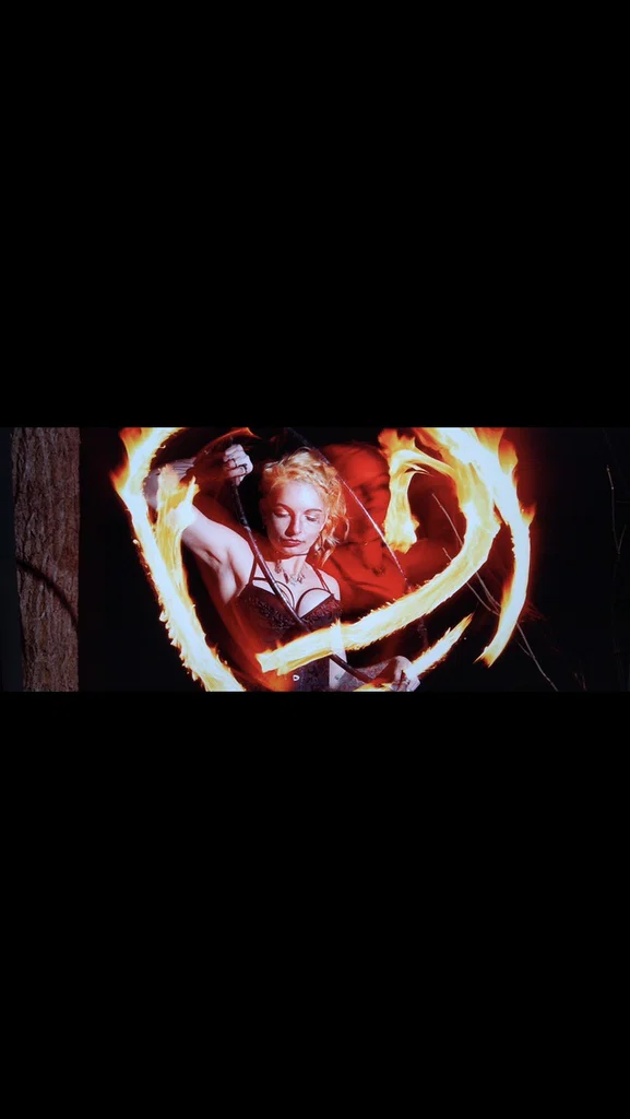 Amanda the fire Goddess's avatar