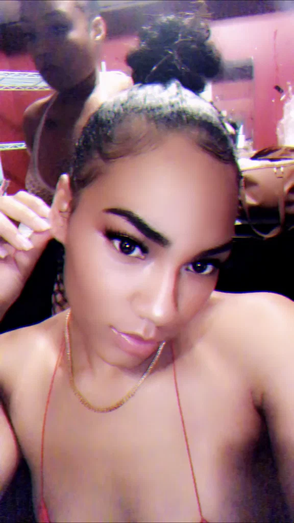 Sharnaé's avatar