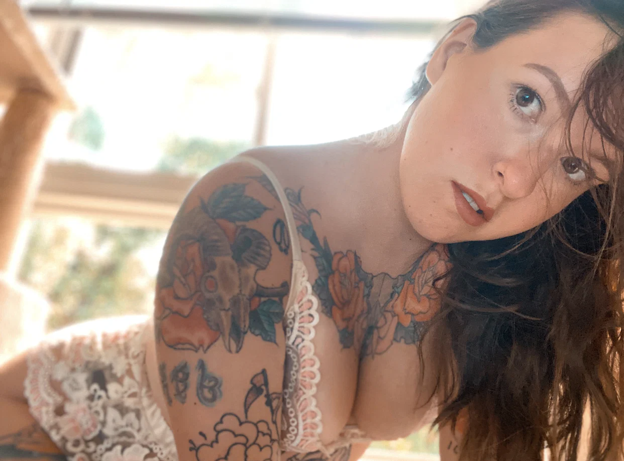 Bratly_xo profile banner