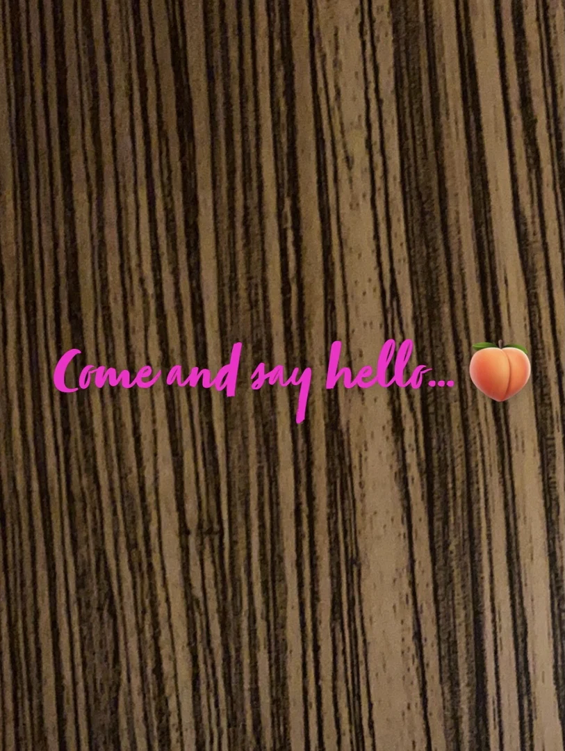 Peaches profile banner
