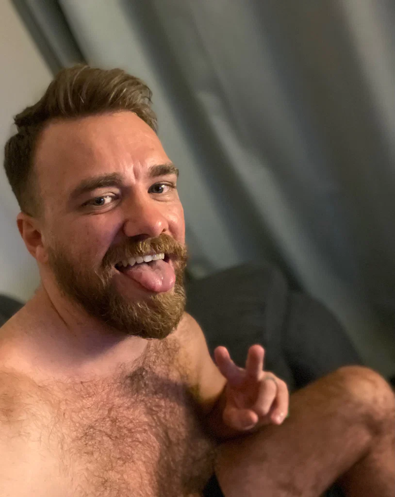 Hot n Hairy's avatar