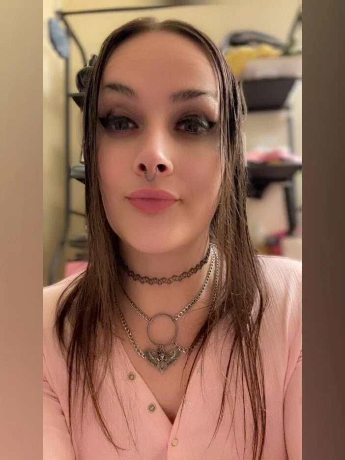Valeriiie Doll's avatar