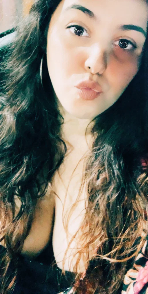 Carissa <3's avatar