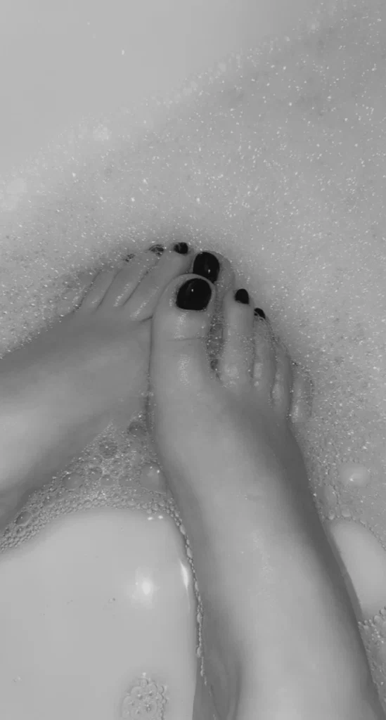 Little Miss Sexy Sweet Feet 🦶🏻💦💋's avatar
