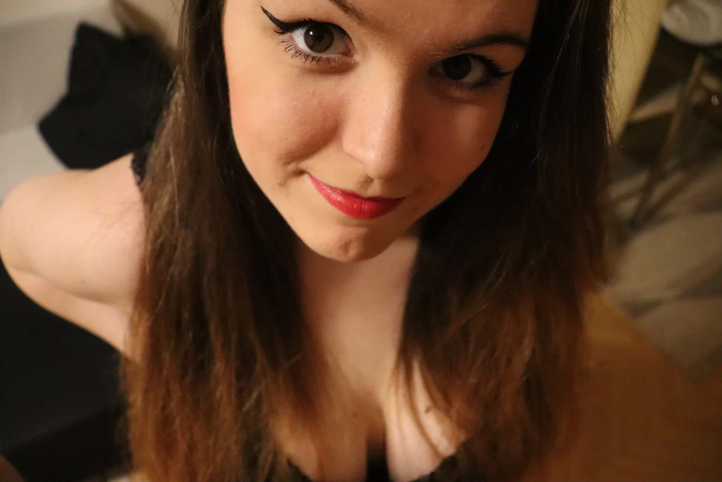 Angella Wilde's avatar