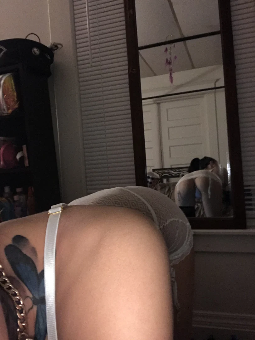 Nani lee profile banner