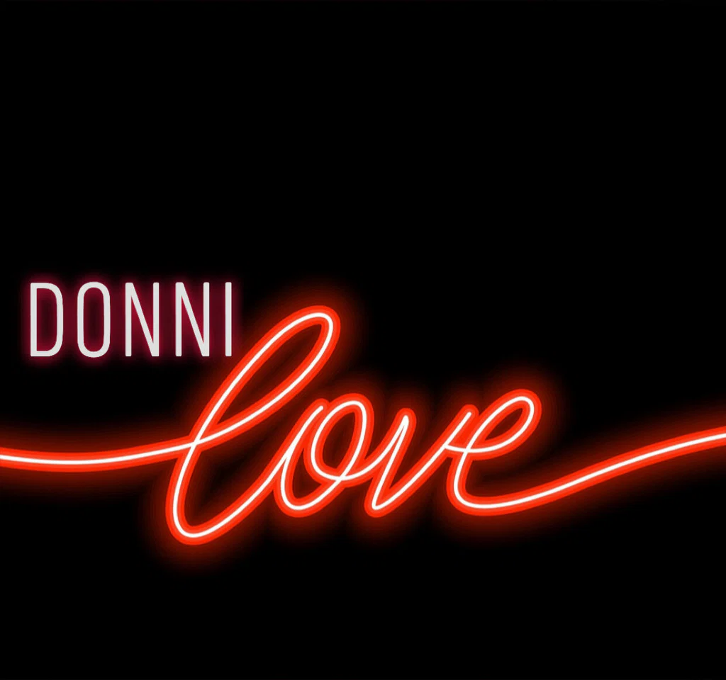 Donnii Lovee's avatar